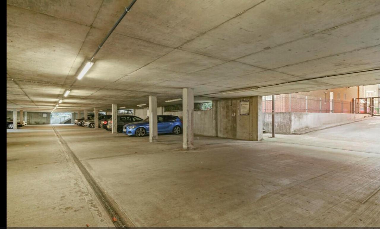Spacious London Apartment 5 Min Walk To Leytonstone Underground Station And 5 Stops To Zone 1 Exteriér fotografie