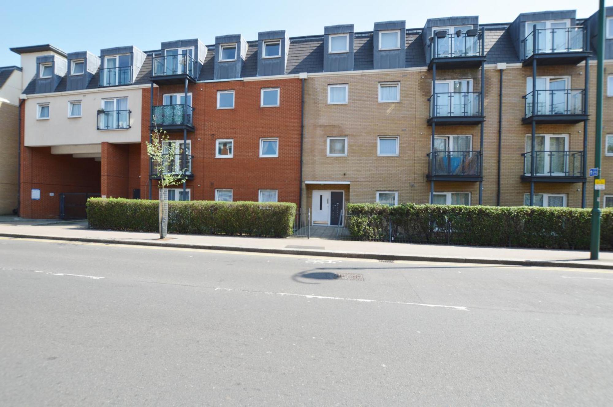 Spacious London Apartment 5 Min Walk To Leytonstone Underground Station And 5 Stops To Zone 1 Exteriér fotografie